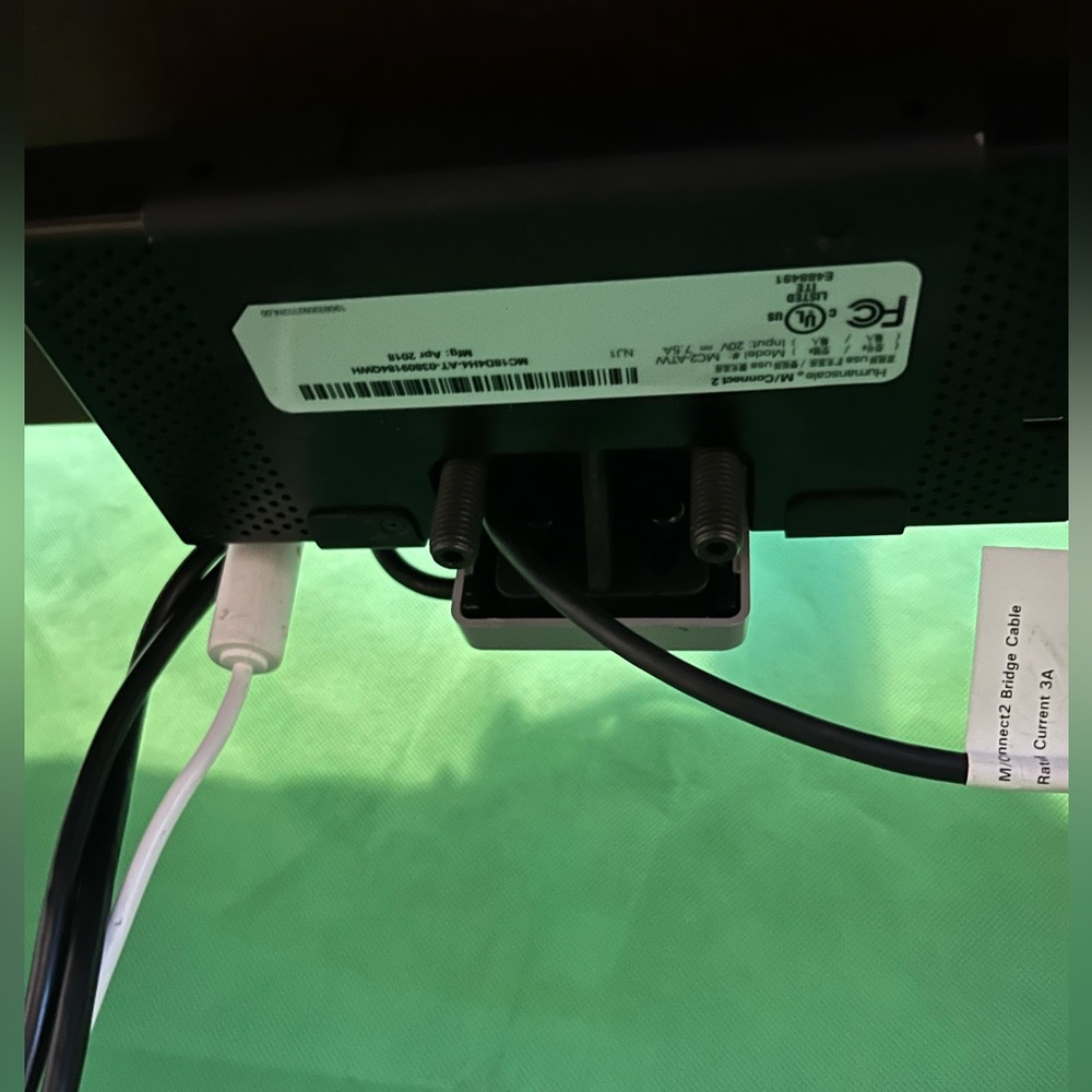 Humanscale M/Connect2  2.1 Flex Dual Monitor Arms - Picture 3 of 10